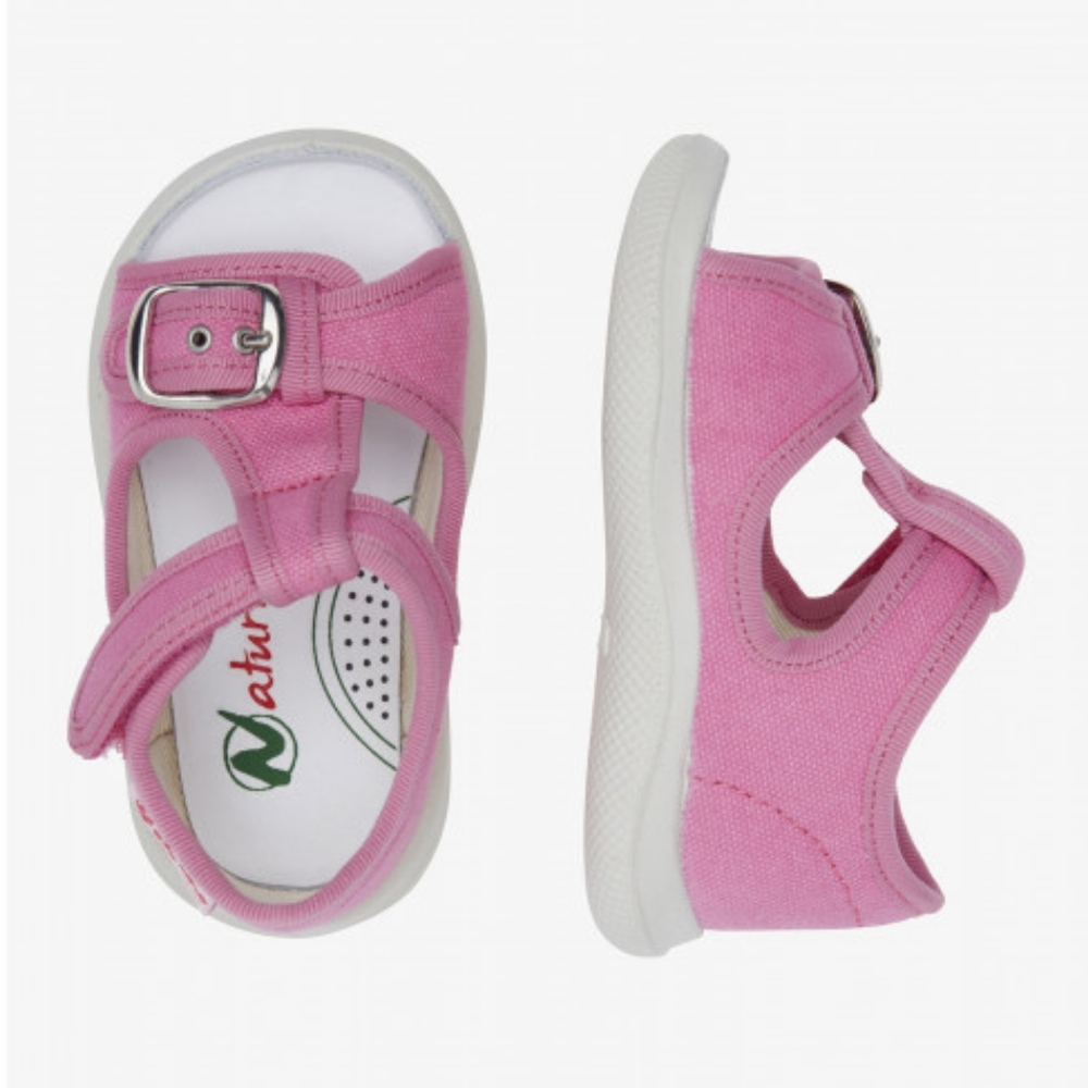 NWOT Naturino Paros fuscia canvas sandals size 24